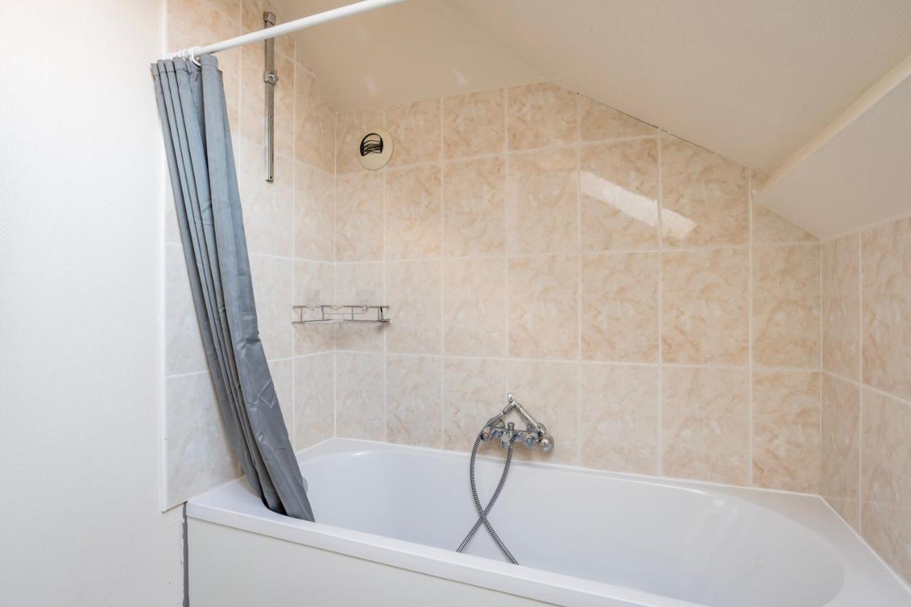 Апартаменти Celestial - Golden Tree - Wifi - 20Min St-Croix & Center Parcs Сарбур Екстер'єр фото